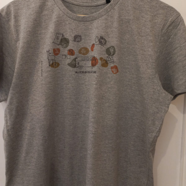 Tee-shirt gris au coeur de la nature – Image 2