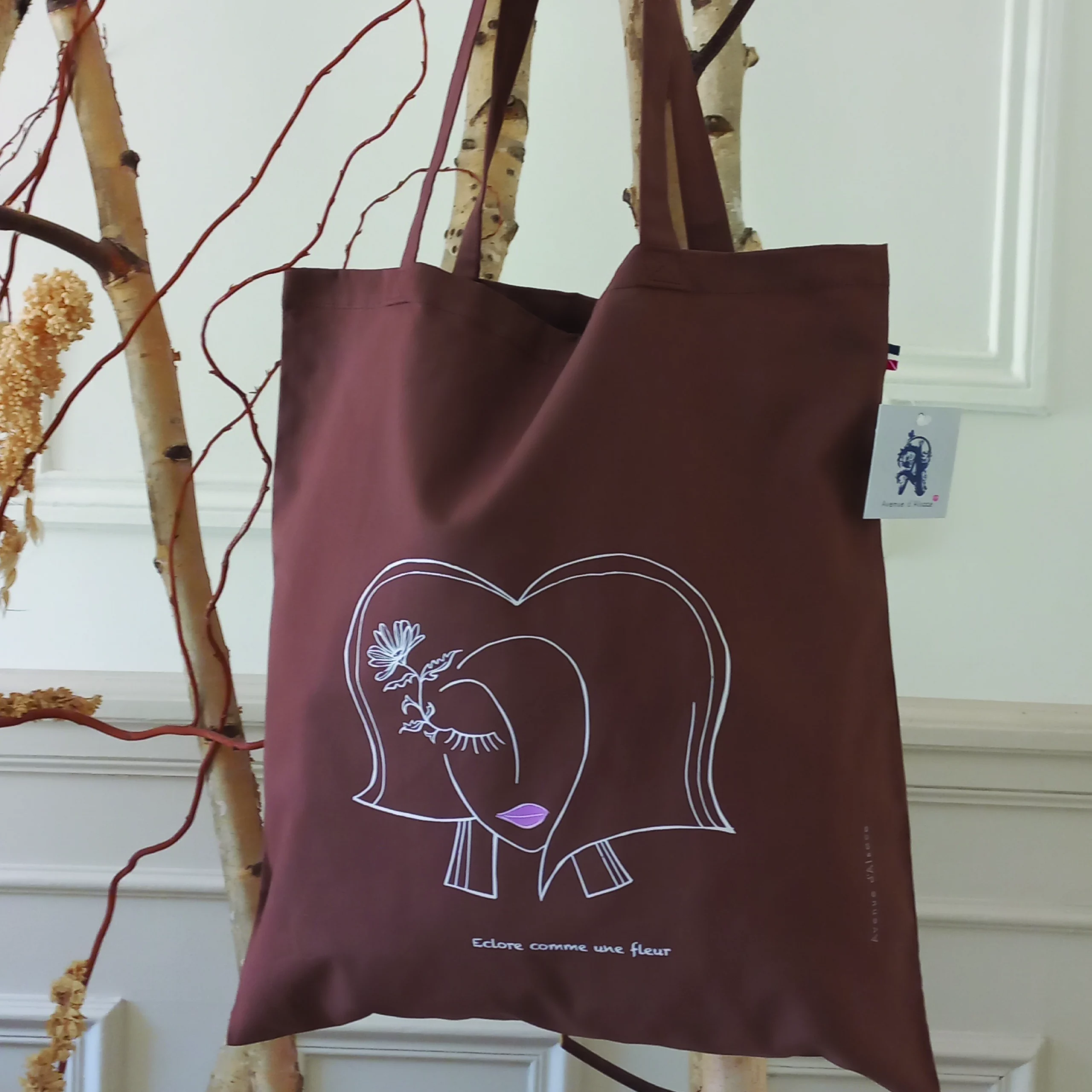 sac alsacienne fond chocolat